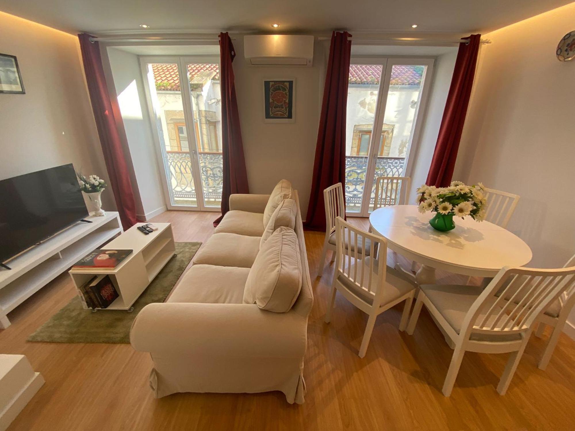 Apartamento En El Casco Antiguo De Bayona バイヨーナ エクステリア 写真