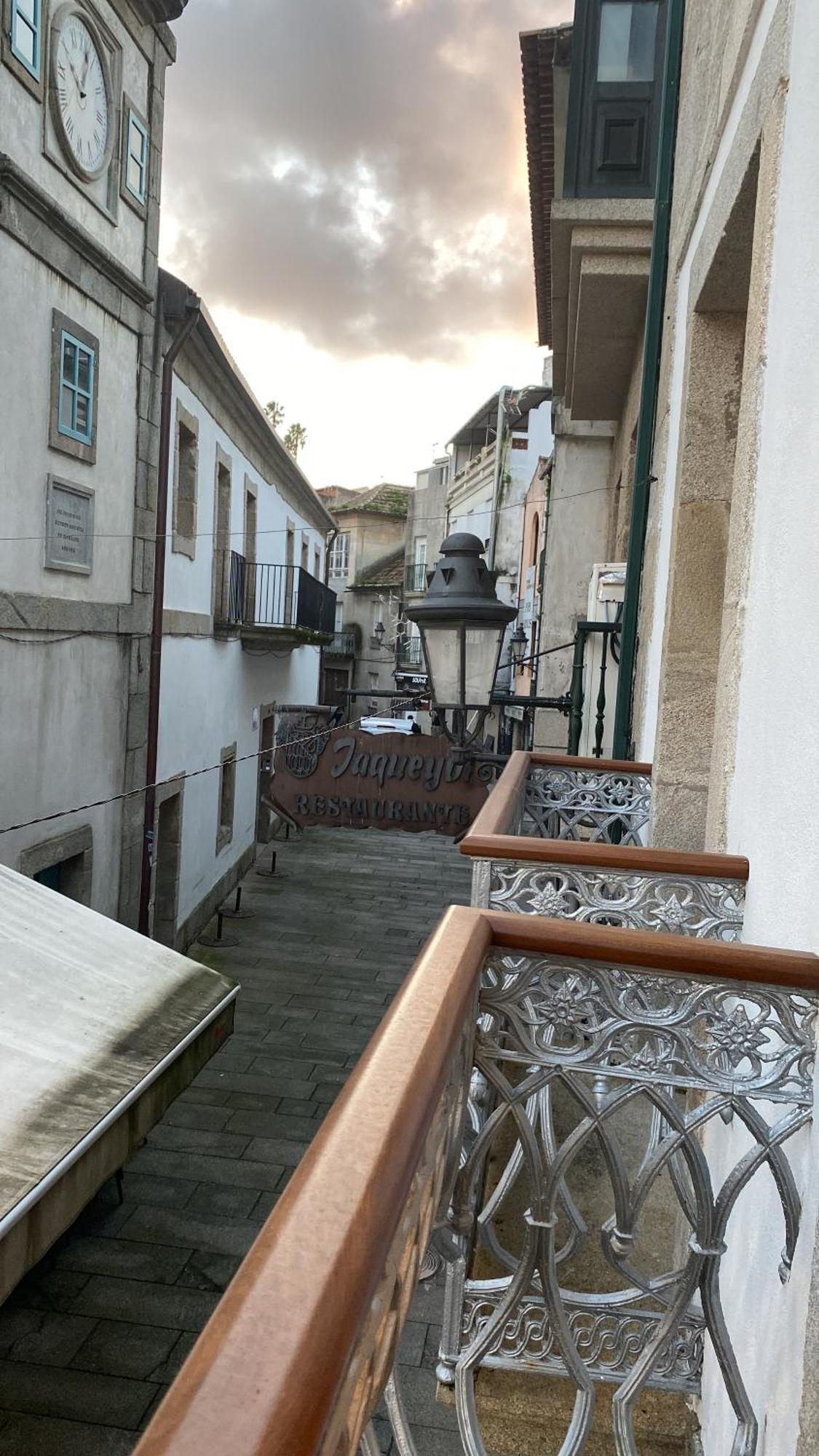 Apartamento En El Casco Antiguo De Bayona バイヨーナ エクステリア 写真